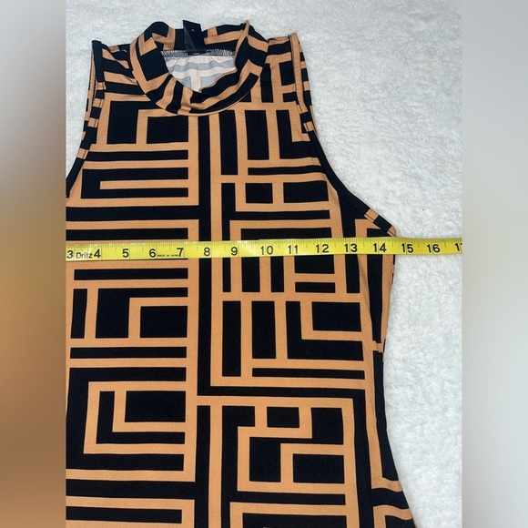 Tank Top - Picture 8 of 9